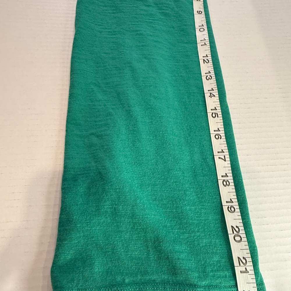 Banana Republic Green Logo T-Shirt - Size Small Preowned - Picture 9 of 9